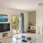 Alkyoni Villa *