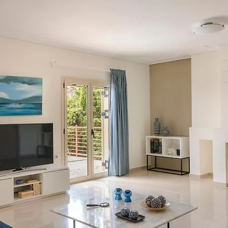Alkyoni Villa *